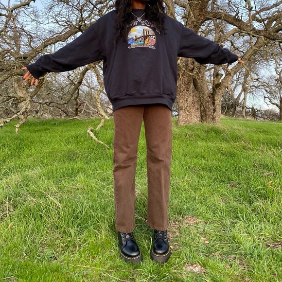 Meet your Posher, Camille - Picture 1 of 1